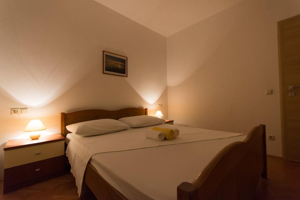 Apartmani Gaube Trogir Ngoại thất bức ảnh